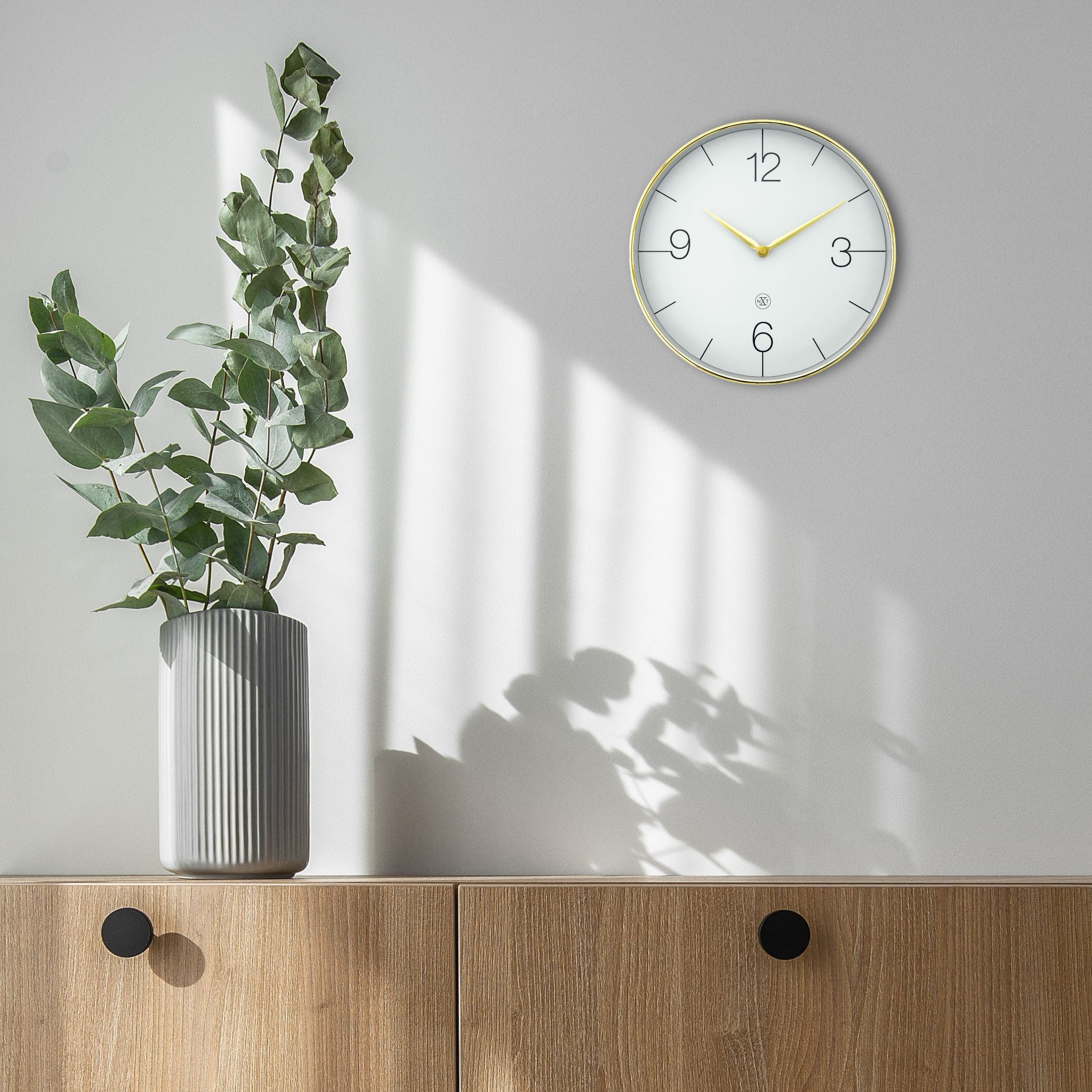 Wall clock 30.5cm-Silent-Gold/Chrome/Grey-Plastic-nXt 'Finesse'