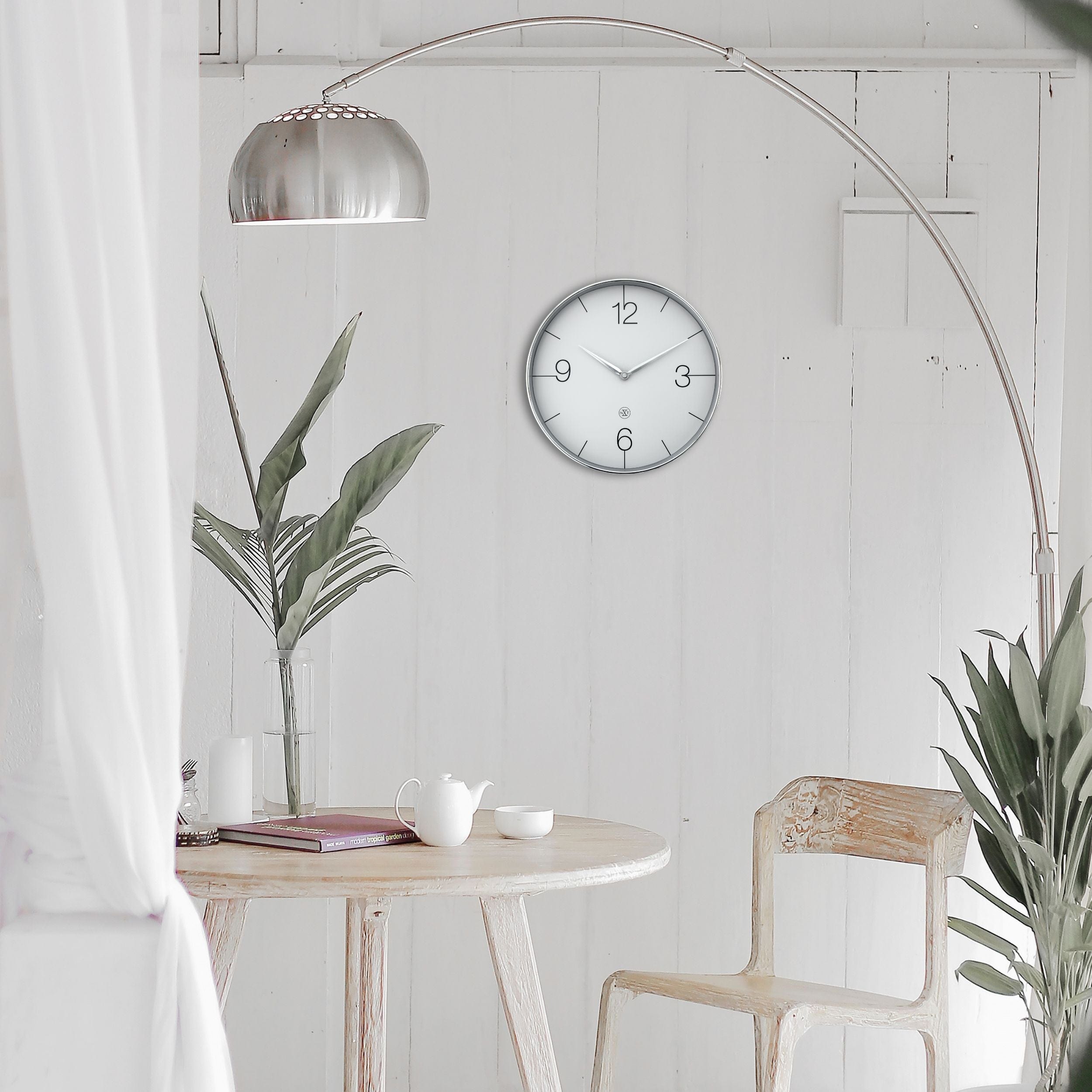 Wall clock 30.5cm-Silent-Gold/Chrome/Grey-Plastic-nXt 'Finesse'